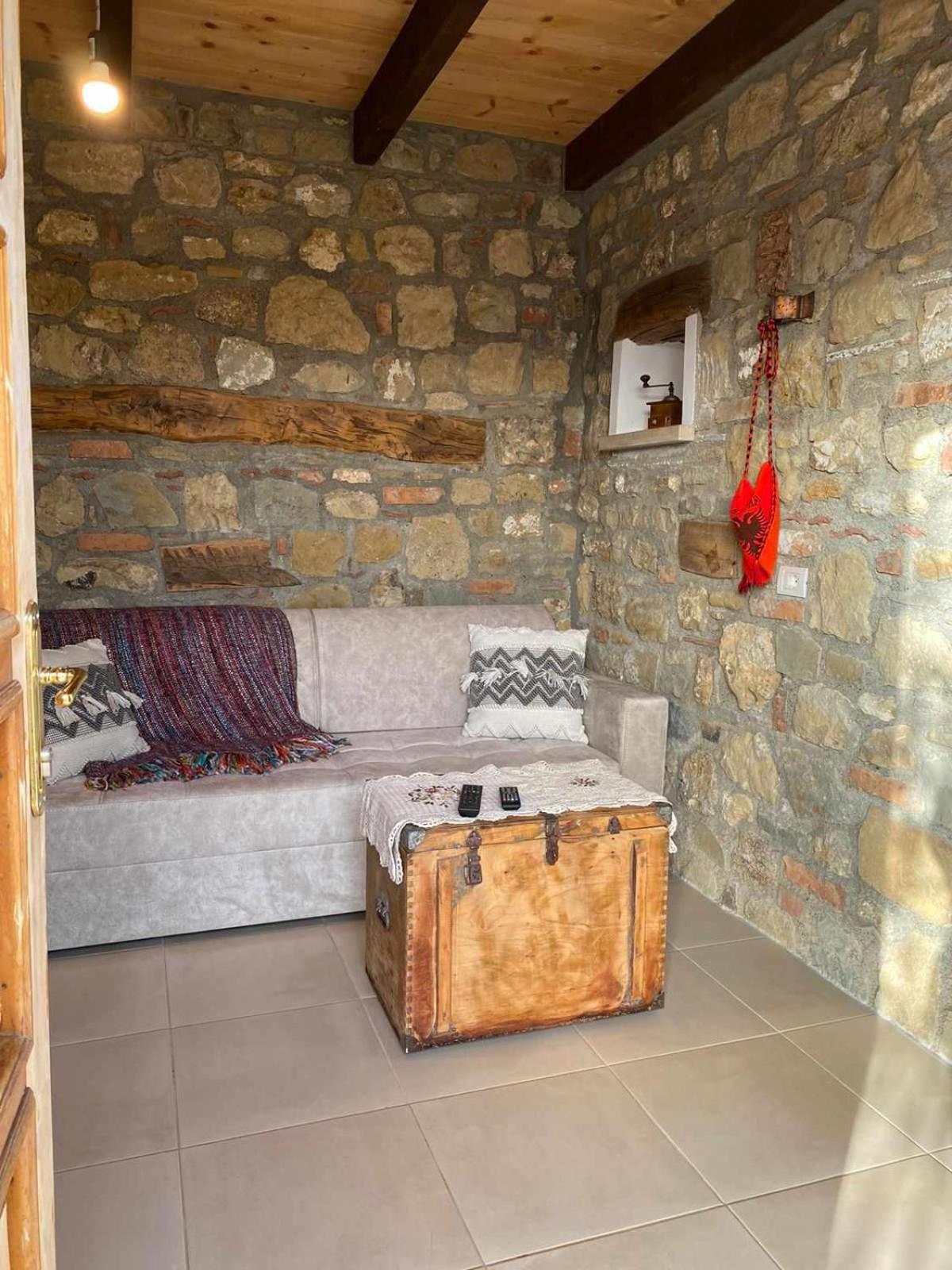 Bujtina Salko Villa Mucaj Ngoại thất bức ảnh